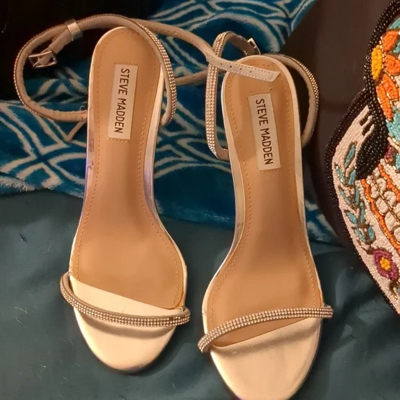 Steve Madden heels - Picture 1 of 1